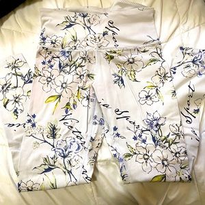 Victoria Secret workout leggings